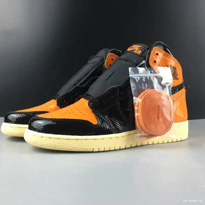 Chep Onekick 555088-028 Air Shattered Retro High Backboard - 1 3.0 Jordan 0408